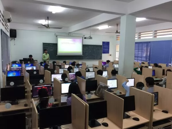 Triển khai phần mềm Quản lý đào tạo